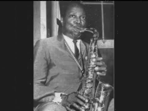 Louis Jordan - Keep A-Knockin&#39; (But You Can&#39;t Come In) download mp3 - My-Free-Music
